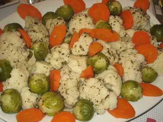 Brokoli Karnabahar Havuç Haşlama Tarifi ve Malzemeleri