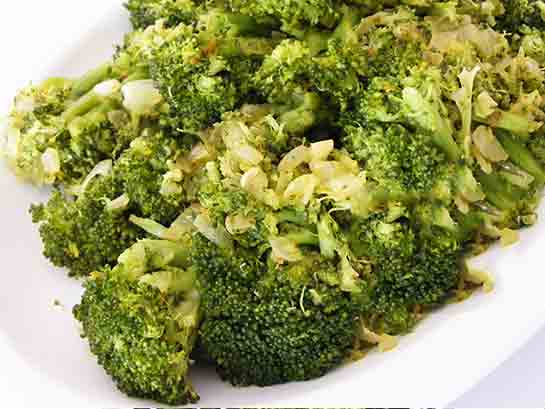 Brokoli Kavurması Tarifi ve Malzemeleri