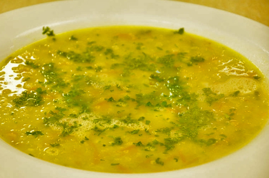 Mercimekli Brokoli Çorbası Tarifi ve Malzemeleri