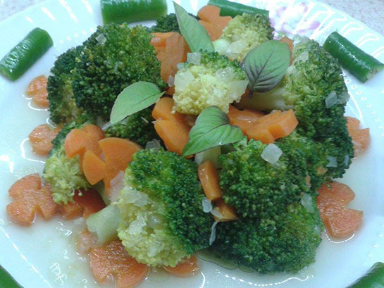 Zeytinyağlı Brokoli Tarifi ve Malzemeleri